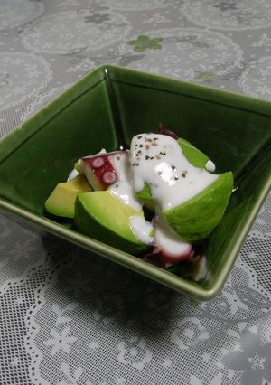 蛸とアボカドのヨーグルトソース-レシピのメイン写真
