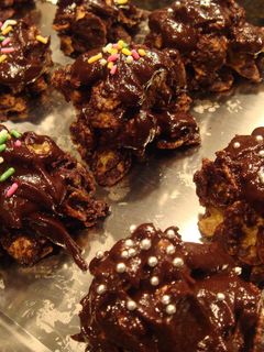 バレンタイン❤コーンフレークチョコ❤美味-レシピのメイン写真