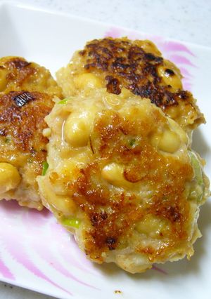 大豆とはんぺん入り☆中華風つくねバーグ-レシピのメイン写真