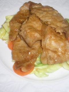 野菜もおいしい♪豚肉のしょうが焼き-レシピのメイン写真