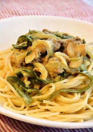 パスタソースに♪豚肉のカレークリーム煮-レシピのメイン写真