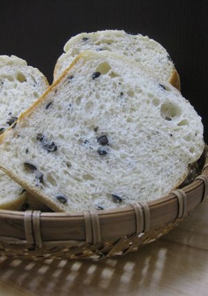 ＨＢノンオイルのオリーブ食パン-レシピのメイン写真