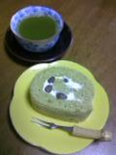 ★黒豆入り抹茶の小粋なロールケーキ-レシピのメイン写真