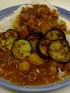 夏野菜を乗せて♪フルーティなカレー-レシピのメイン写真
