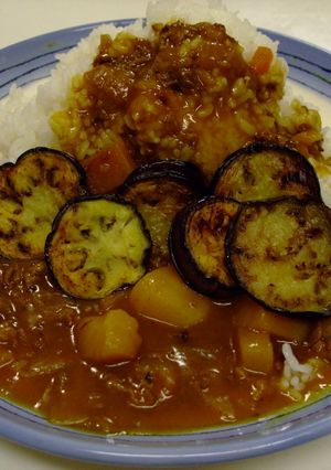 夏野菜を乗せて♪フルーティなカレー-レシピのメイン写真
