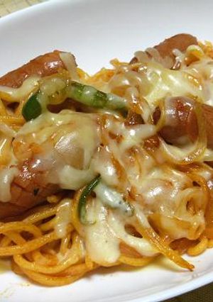 焼きそば麺でナポリタンチーズ焼き-レシピのメイン写真