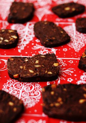 マカダミアナッツとチョコレートのクッキー-レシピのメイン写真
