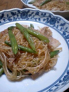 春雨と三度豆と豚バラで中華風-レシピのメイン写真