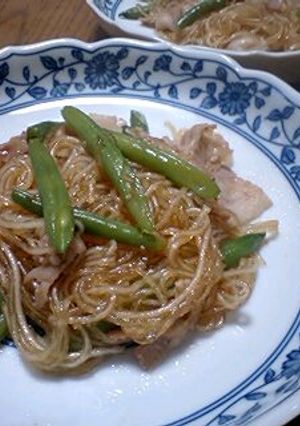 春雨と三度豆と豚バラで中華風-レシピのメイン写真