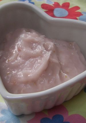 可愛い美味しい苺クリーム-レシピのメイン写真
