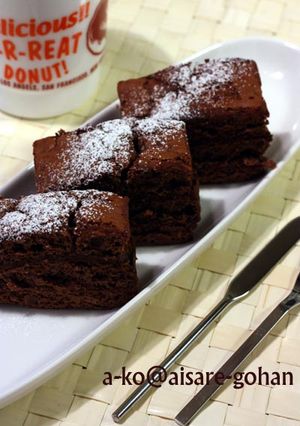 初心者も♪チョコムース入りのチョコケーキ-レシピのメイン写真