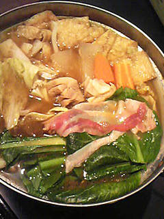 麺をしゃぶしゃぶ?ラーメン鍋-レシピのメイン写真