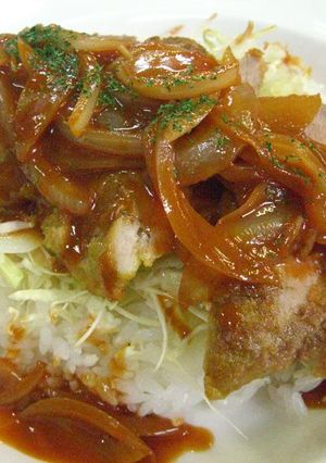 旨みたっぷり　スパイシーポーク丼-レシピのメイン写真