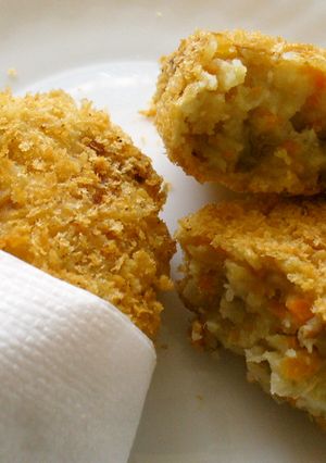 お惣菜屋さん風ポテトコロッケ-レシピのメイン写真