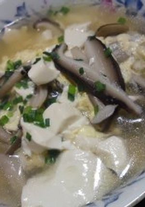 寒い日にポカポカ暖まる中華スープ-レシピのメイン写真