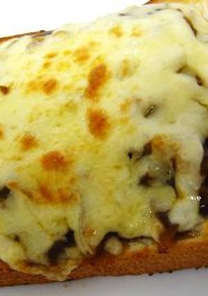 食パンの簡単カレーピザ風-レシピのメイン写真