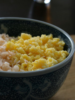 たらと卵の2色そぼろ丼-レシピのメイン写真