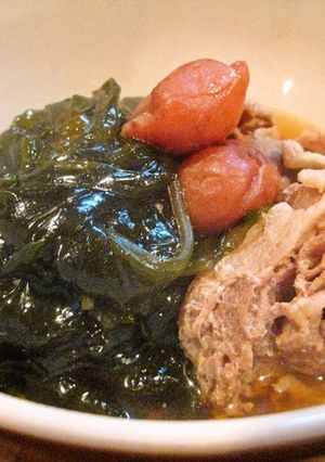 豚バラとわかめの梅煮-レシピのメイン写真