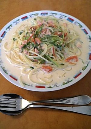 ♥*水菜と鮭のﾄﾏﾄｸﾘｰﾑﾊﾟｽﾀ*♥-レシピのメイン写真