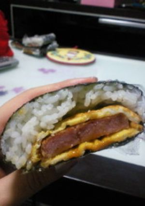 めちゃ旨！！スパムおにぎり-レシピのメイン写真