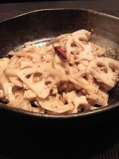 れんこんのきんぴら 胡麻の風味で-レシピのメイン写真