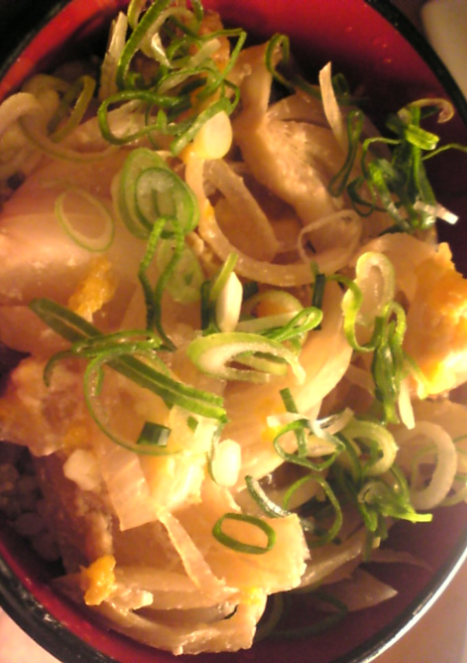 きつねあげと玉葱の卵とじ丼-レシピのメイン写真
