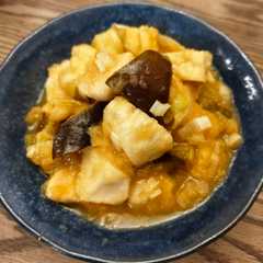 รูปของ 簡単！鶏むね肉と京揚げ、ナスの時雨煮
