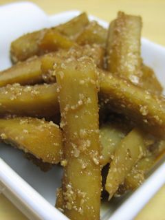お弁当やつけあわせに!ゴマ酢ごぼう☆-レシピのメイン写真