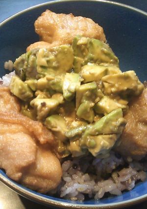 アボカド・チキン丼-レシピのメイン写真