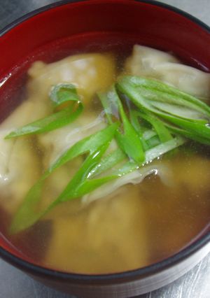 キムチの餃子スープ-レシピのメイン写真