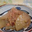お手軽にイカフライで大根の煮物