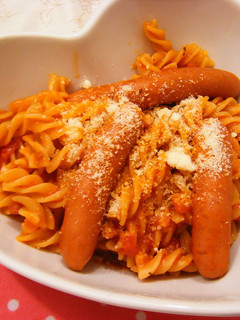 ルクルーゼ1つで煮込みトマトパスタ♪-レシピのメイン写真