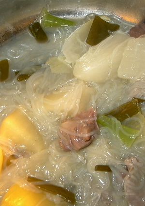 滋味こっくり！砂肝、大根、春雨のスープ-レシピのメイン写真