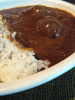 雨の休日に♪ こっくり牛すじカレー-レシピのメイン写真