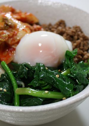 超簡単！！なんちゃってビビンバ丼！！-レシピのメイン写真
