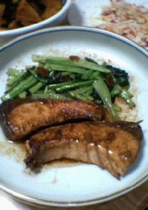 ご飯がススム★鰤のガーリックバター焼き-レシピのメイン写真