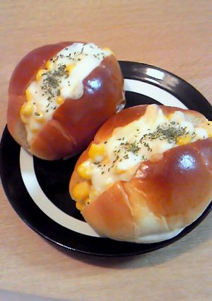 朝食に☆簡単マヨコーンパン-レシピのメイン写真