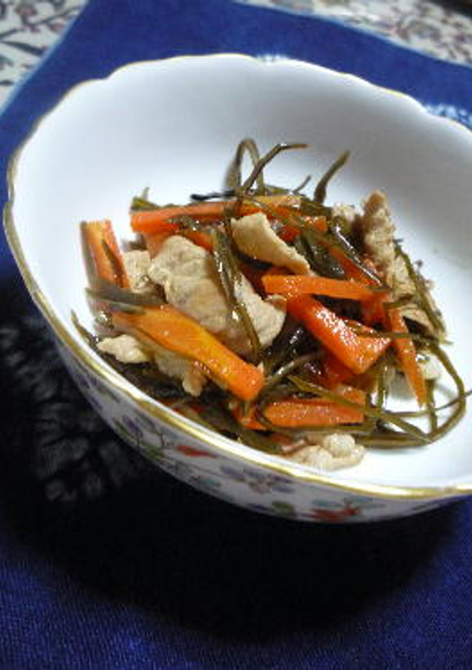 切り昆布と豚肉の煮物-レシピのメイン写真