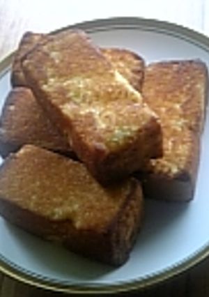 フレンチトースト風？カステラ焼いただけ☺-レシピのメイン写真