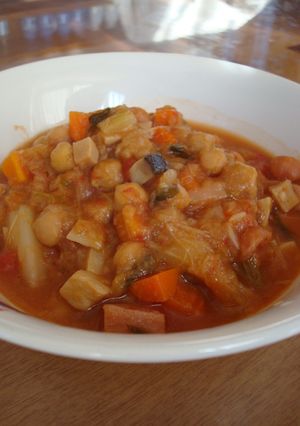 野菜とひよこ豆のピリ辛トマトスープ-レシピのメイン写真