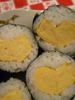 お弁当にも!かわいい❤ハート海苔巻き-レシピのメイン写真
