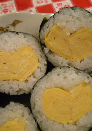 お弁当にも！かわいい❤ハート海苔巻き-レシピのメイン写真