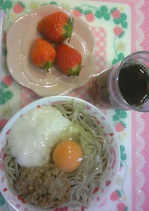 ヘルシー☆冷たい山芋納豆卵蕎麦-レシピのメイン写真