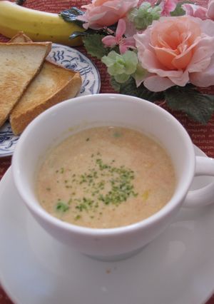ヨーグルト入りホットスープ-レシピのメイン写真