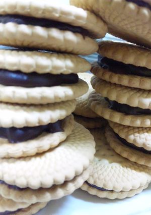 俺に愛を☆簡単生チョコサンドビスケット-レシピのメイン写真