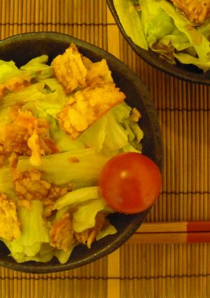 ぼりぼり美味しい☆レタスといか天のサラダ-レシピのメイン写真