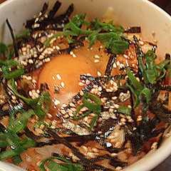 รูปของ 卵かけごはん ビビンバ風♪