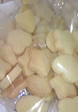 簡単・シンプル・型抜きクッキー-レシピのメイン写真