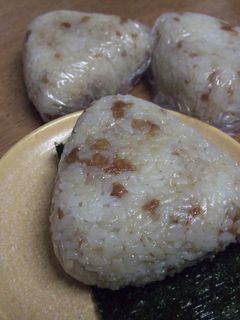 簡単☆節約 天むす風☆おにぎり-レシピのメイン写真