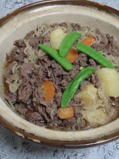 土鍋で肉じゃが!-レシピのメイン写真